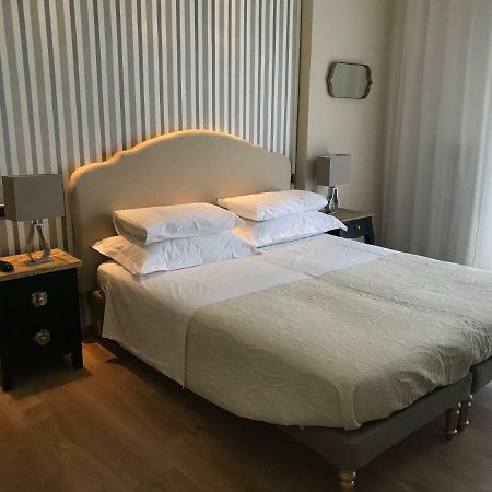70'S Luxury Cavour Apartman Bari Kültér fotó